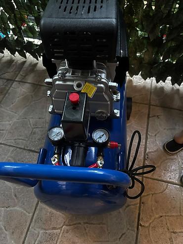 Avtoyuma aparatları: Köpük aparatı və hava kompressoru dəsti. Şəkillərdə avtomobil yuma və — 2