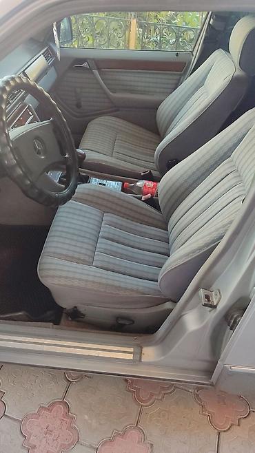 ml 163: Mercedes-Benz W124: 1990 г., 2.3 л, Механика, Дизель, Седан — 4