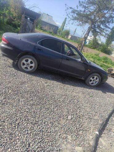 холодильник авто: Mazda XEDOS 6: 1994 г., 1.6 л, Механика, Бензин