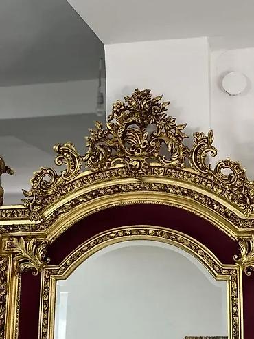 tabure krevet: Stilsko ogledalo sa prelepim ukrasima 135 x 250cm Odlicno stanje — 4