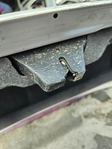 celsior: Замок багажника TOYOTA Celsior UCF31 4.3 3UZ-FE 2005 (б/у) — 1