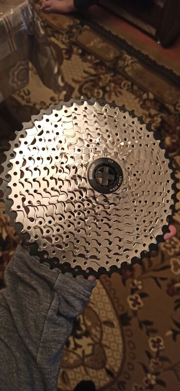 Velosiped ehtiyyat hissələri: Velosiped kaseti – 12 dişli (12T start), SunRace kilidləmə qapağı ilə