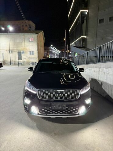 купить грузовой автомобиль с манипулятором бу: Kia Sorento: 2018 г., 2.4 л, Автомат, Бензин, Вэн/Минивэн