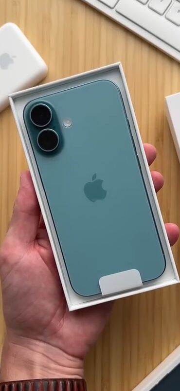 наушники hoco: IPhone 16, 128 ГБ, Blue Titanium, Кулакчындар, Заряддоочу түзүлүш, Каптама, 100 %