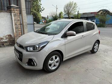 шевролет траккер: Chevrolet Spark: 2016 г., 1.2 л, Автомат, Бензин, Хэтчбэк