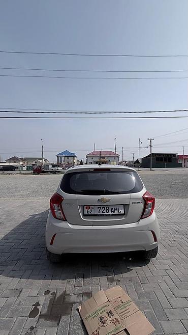 Chevrolet: Chevrolet Spark: 2018 г., 1 л, Автомат, Бензин, Хэтчбэк — 18