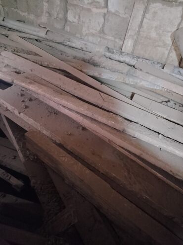 gül toxum satışı: Odun satılır Üzərində qapılarda verilir. Gəncədə yerlesir