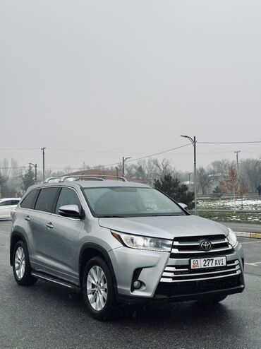 Toyota: Toyota Highlander: 2016 г., 3.5 л, Типтроник, Бензин, Кроссовер — 2