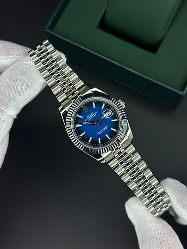 mersedes saat: Rolex Datejust, mavi “sunburst” siferblatlı, paslanmayan poladdan — 1