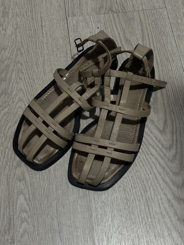 баскетбольный обувь: Элегантные босоножки из натуральной PREMIUM кожи Производство Турция