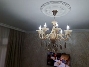 Çilçıraqlar: Çılçıraq, 10 və daha çox lampa, Farfor