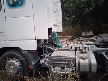 Тягачи: Тягач, Volvo, 1999 г., Самосвал — 10