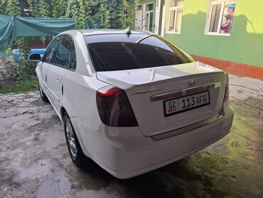 мерседес бенс е200: Daewoo Lacetti: 2004 г., 1.6 л, Механика, Бензин, Седан