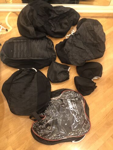 Oturacaq örtükləri: Mashin üçün bir qara rəngli chexol aksesuar dəsti. Dəstə ancaq 1 -da lalafo.az — 3 Oturacaq örtükləri: Mashin üçün bir qara rəngli chexol aksesuar dəsti. Dəstə ancaq 1 — 3