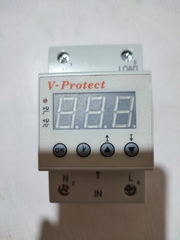 elektrik panelleri: Реле напряжения V-protector 40А предназначено для автоматического