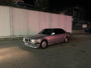 шкиф бмв: BMW 5 series: 1992 г., 2 л, Механика, Бензин, Седан — 4