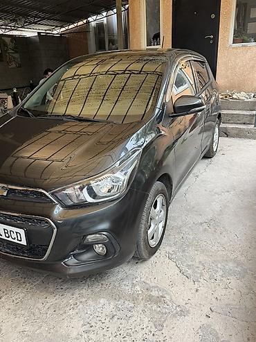 shevrolet lacetti: Chevrolet Spark: 2018 г., 0.1 л, Вариатор, Бензин, Хэтчбэк — 3