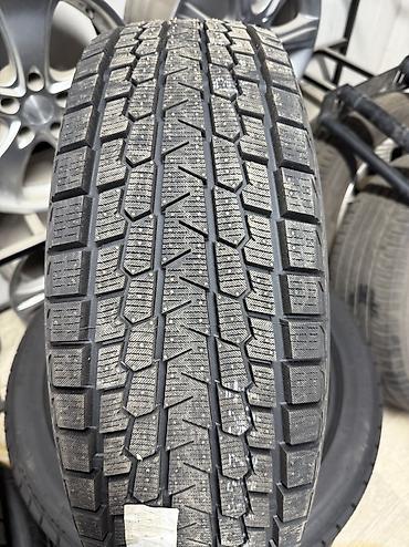 Шины 225 / 60 / R 18, Зима, Новый, Комплект, Япония, Yokohama