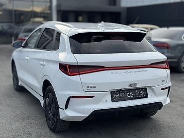 BYD: BYD E2: 2024 г., Автомат, Электромобиль, Хэтчбэк — 5