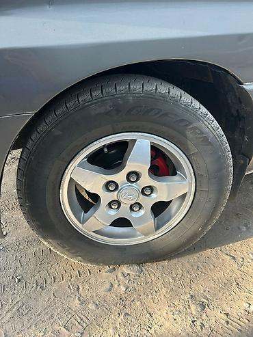 пена авто: Hyundai H-1: 2000 г., Механика, Дизель, Минивэн — 7