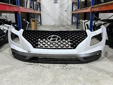 kuzu: Ön, Hyundai Venue, 2020 il — 1