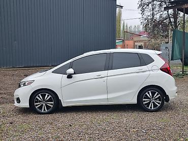 Honda: Honda Fit: 2017 г., 1.5 л, Вариатор, Бензин — 1