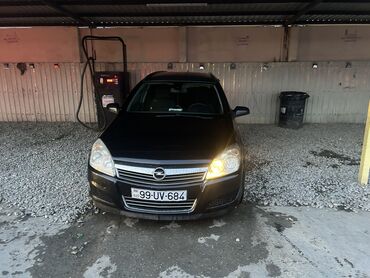 opel turbo: Opel Astra: 1.3 l | 2007 il 350000 km Van body type
