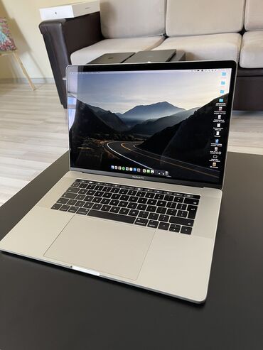 силиконовая накладка на клавиатуру macbook: Б/у Apple MacBook, 15.4 ", Intel Core i7, 256 ГБ, Бесплатная доставка