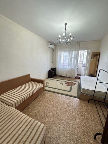 Продажа домов: 3 комнаты, 61 м², 105 серия, 6 этаж, Старый ремонт
