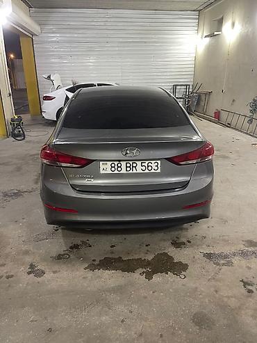 hyundai elantra diffuser: Hyundai Elantra: 2 l | 2018 il Sedan — 6