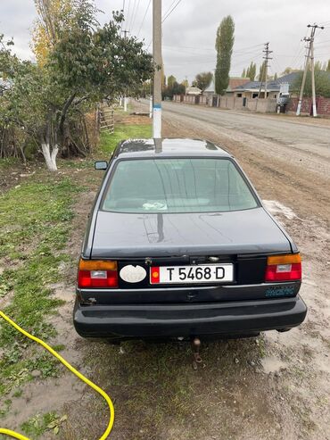 фолсваген тигуан: Volkswagen Jetta: 1990 г., 1.8 л, Механика, Бензин