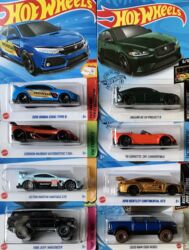 Другие аксессуары для салона: ХотВилс и & Машинки АвтоЛегенды СССР - цвет настроения КРАСНЫЙ — 3