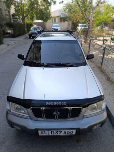 чехлы на xr: Subaru Forester: 2002 г., 2 л, Автомат, Бензин, Кроссовер