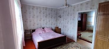 Продажа коттеджей и домов: Продаётся частный дом с участком и хозяйственными постройками. - — 12