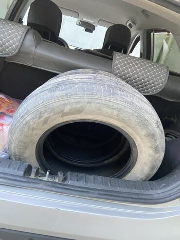 купить шины на мтз 82 задние: 155/80R13 
1000 сомго берем 2 шт