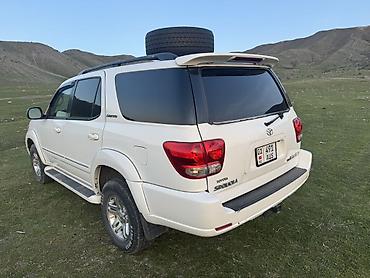 2005: Toyota Sequoia: 2005 г., Автомат, Бензин, Внедорожник — 2