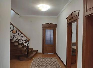 Долгосрочная аренда домов: 180 м², 5 комнат — 8