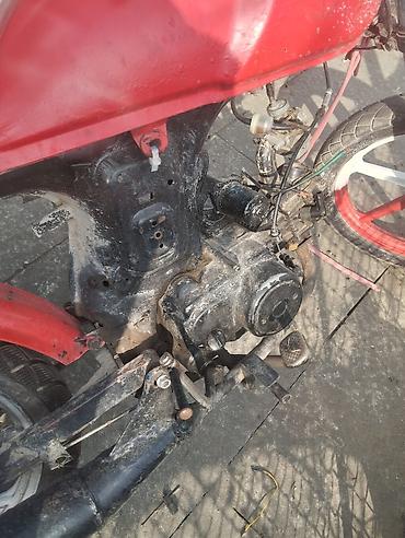 Mopedlər,skuterlər: 80 sm3 — 21