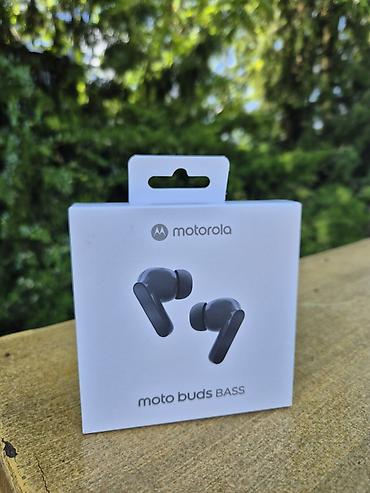 tableti akcija: Motorola moto buds BASS – bežične in-ear slušalice sa naglašenim — 2