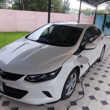 Chevrolet: Chevrolet Volt: 2017 г., 1.5 л, Вариатор, Гибрид, Седан — 3