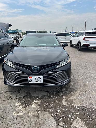 Продажа авто: Toyota Camry: 2018 г., Гибрид, Седан — 3