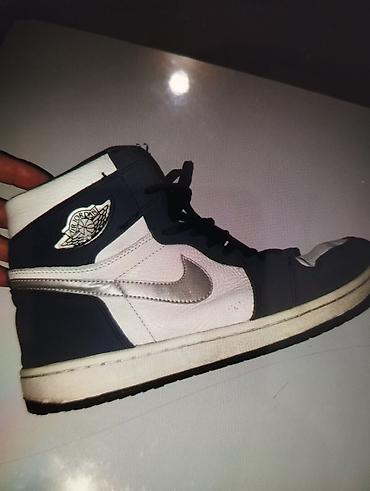 Кроссовки и спортивная обувь: Джорданы 44 размер кожа оригинал — 1