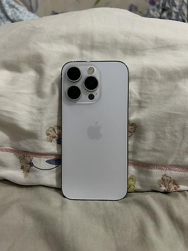 iphone 11 white: IPhone 14 Pro, Б/у, 256 ГБ, White Titanium, 85 % — 1