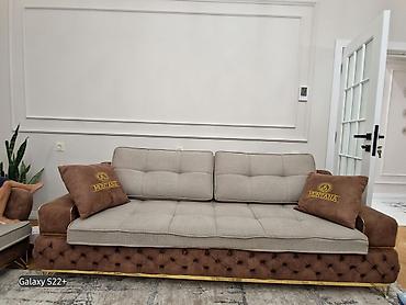 kohnə divan aliram: Divan kreslo desti 1500 azn satılır.açılır, bazası yoxdu, matereal — 6