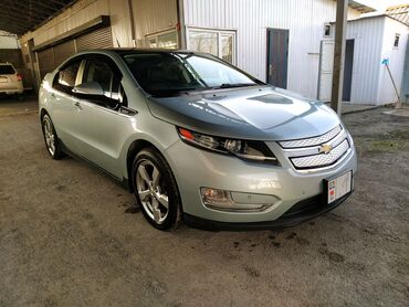 машина кеж: Chevrolet Volt: 2011 г., 1.4 л, Автомат, Электромобиль, Хэтчбэк