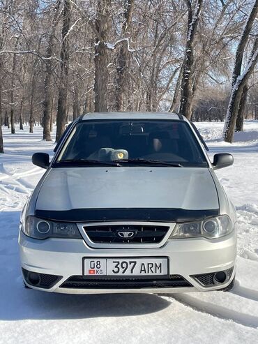 Daewoo: Daewoo Nexia: 2009 г., 1.6 л, Механика, Бензин, Седан