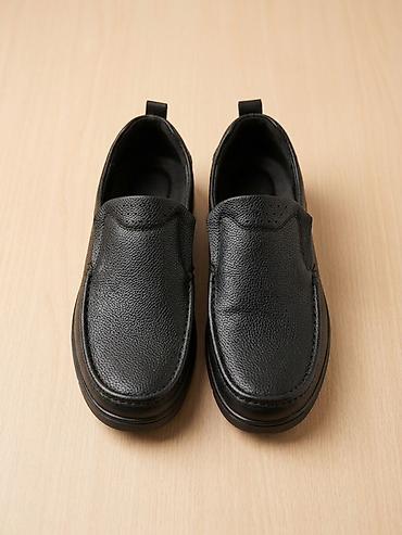 Туфли: Məhsul: Kişi loafer tipli ayaqqabı dəri ayaqqabı satılır. - Rəng — 2