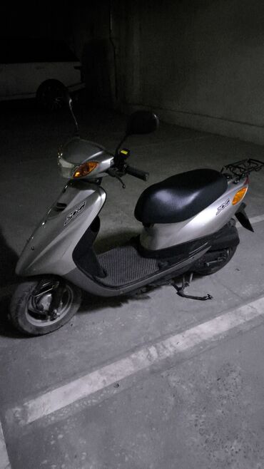 Скутеры: Скутер Yamaha, 50 куб. см, Бензин, Б/у