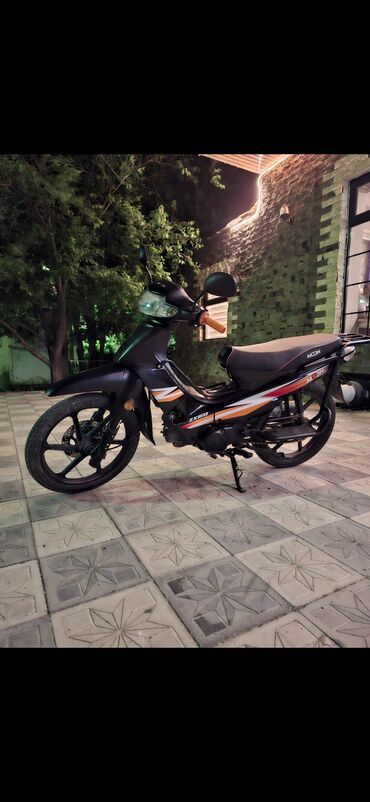 moped moon: Moon 50 sm3, 2024 il, 7800 km