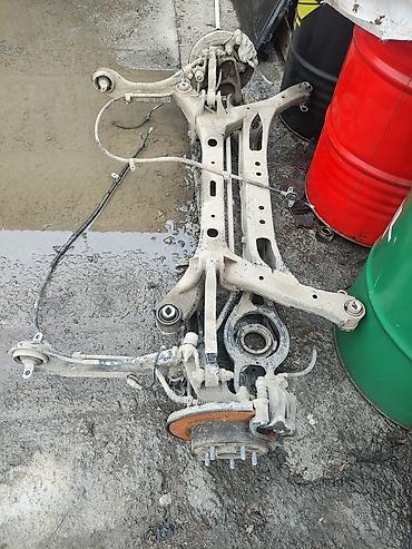 Другие детали ходовой части: Передняя подвеска в сборе для легкового автомобиля. Состав узла: - — 7